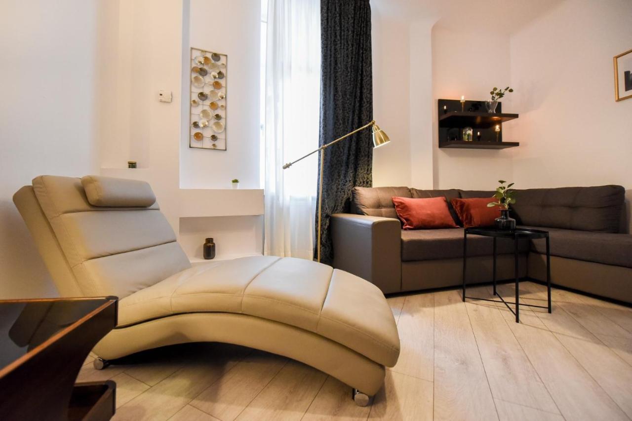 Amazing Location & Elegant Apt - Old Town Bucareste Exterior foto
