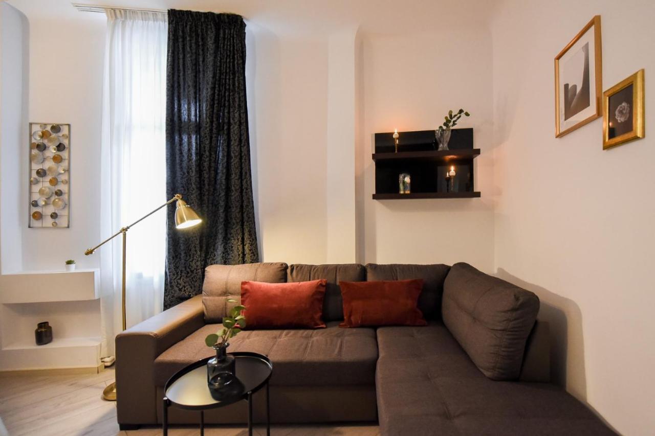 Amazing Location & Elegant Apt - Old Town Bucareste Exterior foto