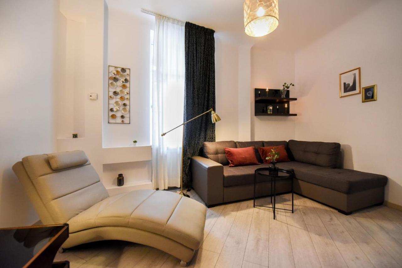 Amazing Location & Elegant Apt - Old Town Bucareste Exterior foto